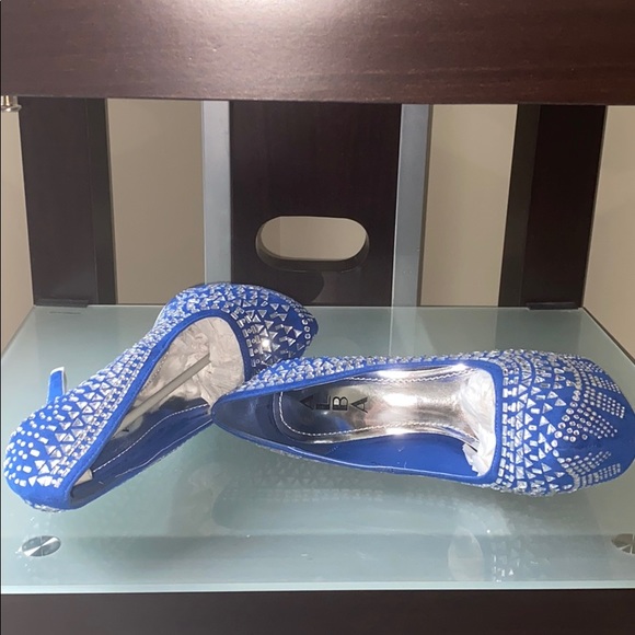 Diamond crusted blue platform heels - Picture 3 of 4